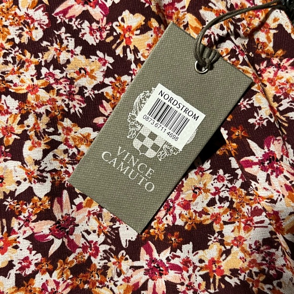 Vince Camuto Blouse - Picture 4 of 6